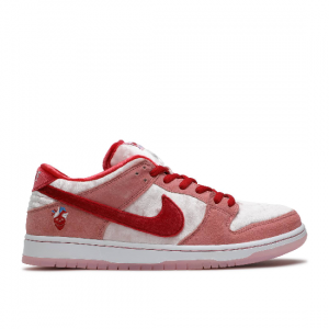 STRANGELOVE X DUNK LOW SB "VALENTINE'S DAY"