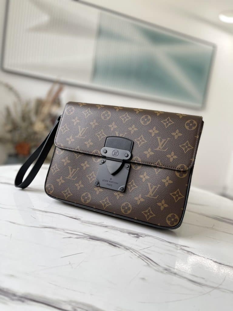 Louis Vuitton Wallet 42