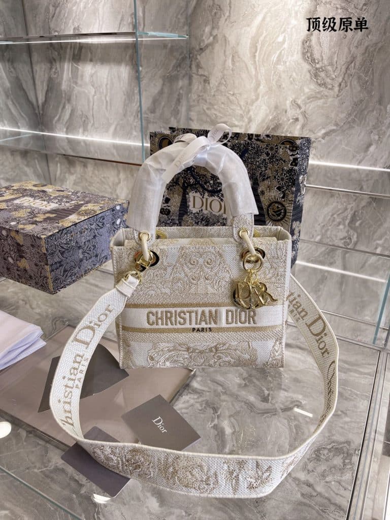 Christian Dior Bag 69