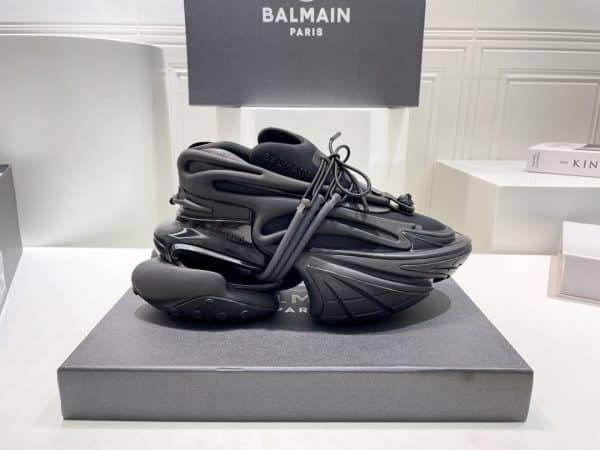 Balmain Sneakers 1