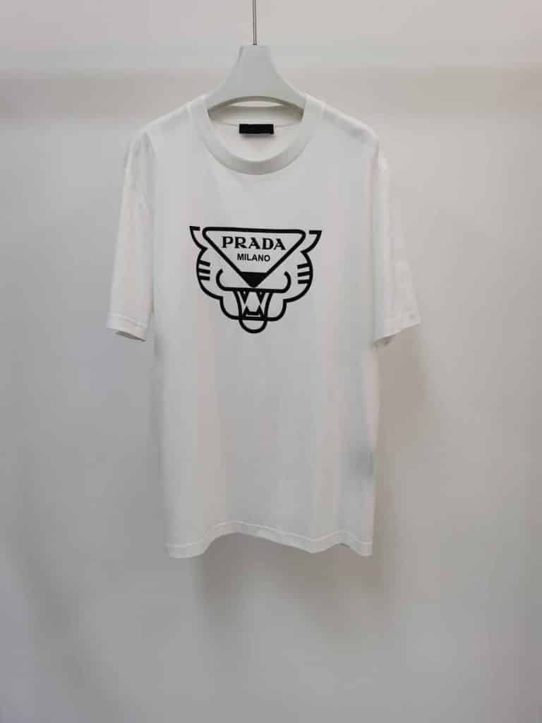 PRADA T-shirt with logo (22)