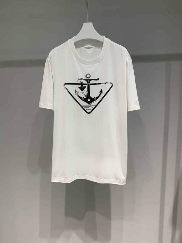 PRADA T-shirt with logo (19)