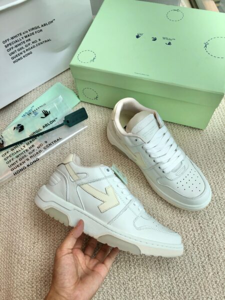 OFF-WHITE Out of office Sneakers (34)