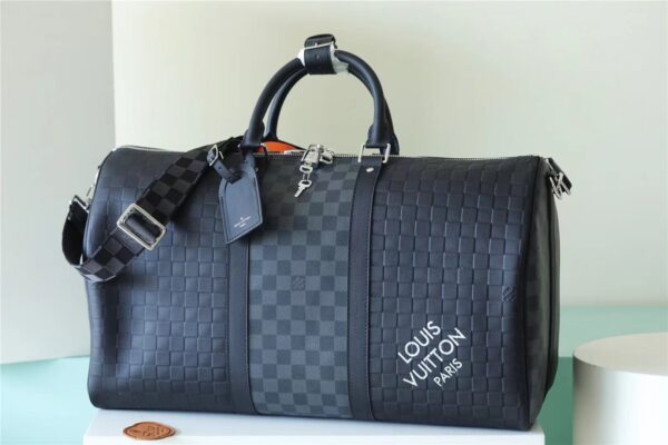 Louis Vuitton Keepall Bag (4)