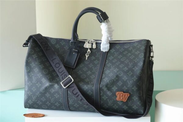 Louis Vuitton Keepall Bag (13)