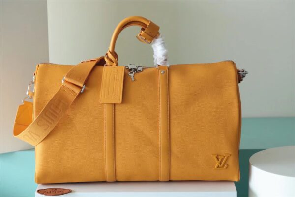 Louis Vuitton Keepall Bag (7)