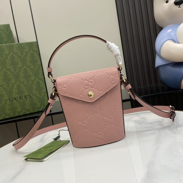 Gucci - GG shoulder Bag Peach