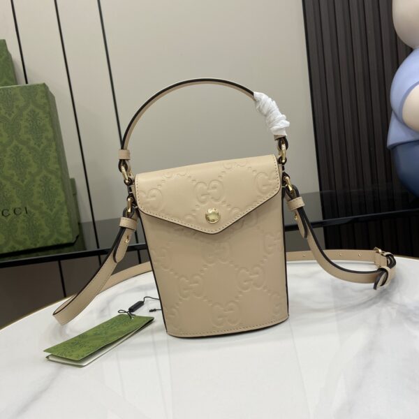 Gucci - GG shoulder Bag Beige