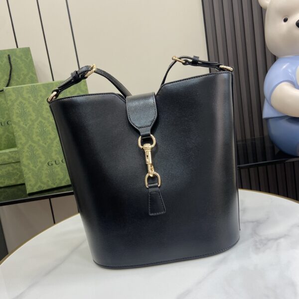 Gucci - GG Medium Bucket Shoulder Bag Black