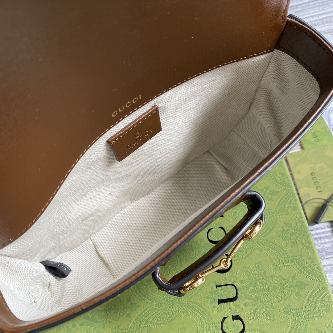 Gucci ππ€π§π¨ππππ© π’ππ£π Saddle Bag The mini size you've been dreaming of is finally here! - Image 4