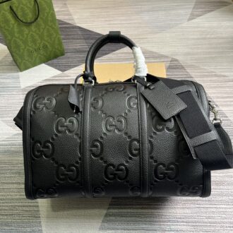 Gucci  Mr. Guccio Gucci's initials, the super double G pattern is presented in an oversized size Size: 45*29*25cm