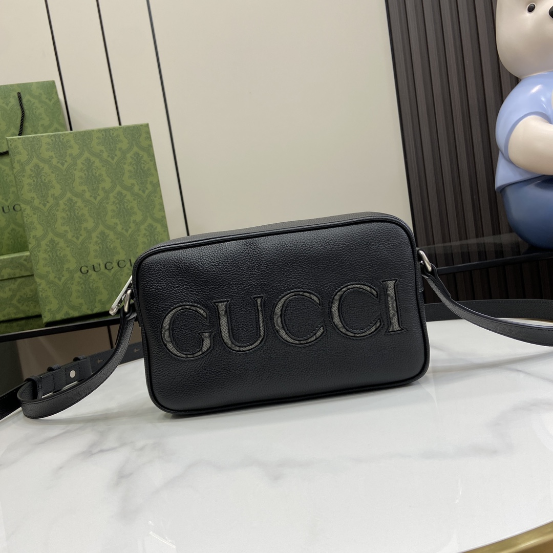Gucci mini shoulder bag Model:768391. Size: 14 (L) x 23.5 (W) x 6 cm (D) Color: Black/Original Leather. Italian creation Weight: Approx. 0.378 kg