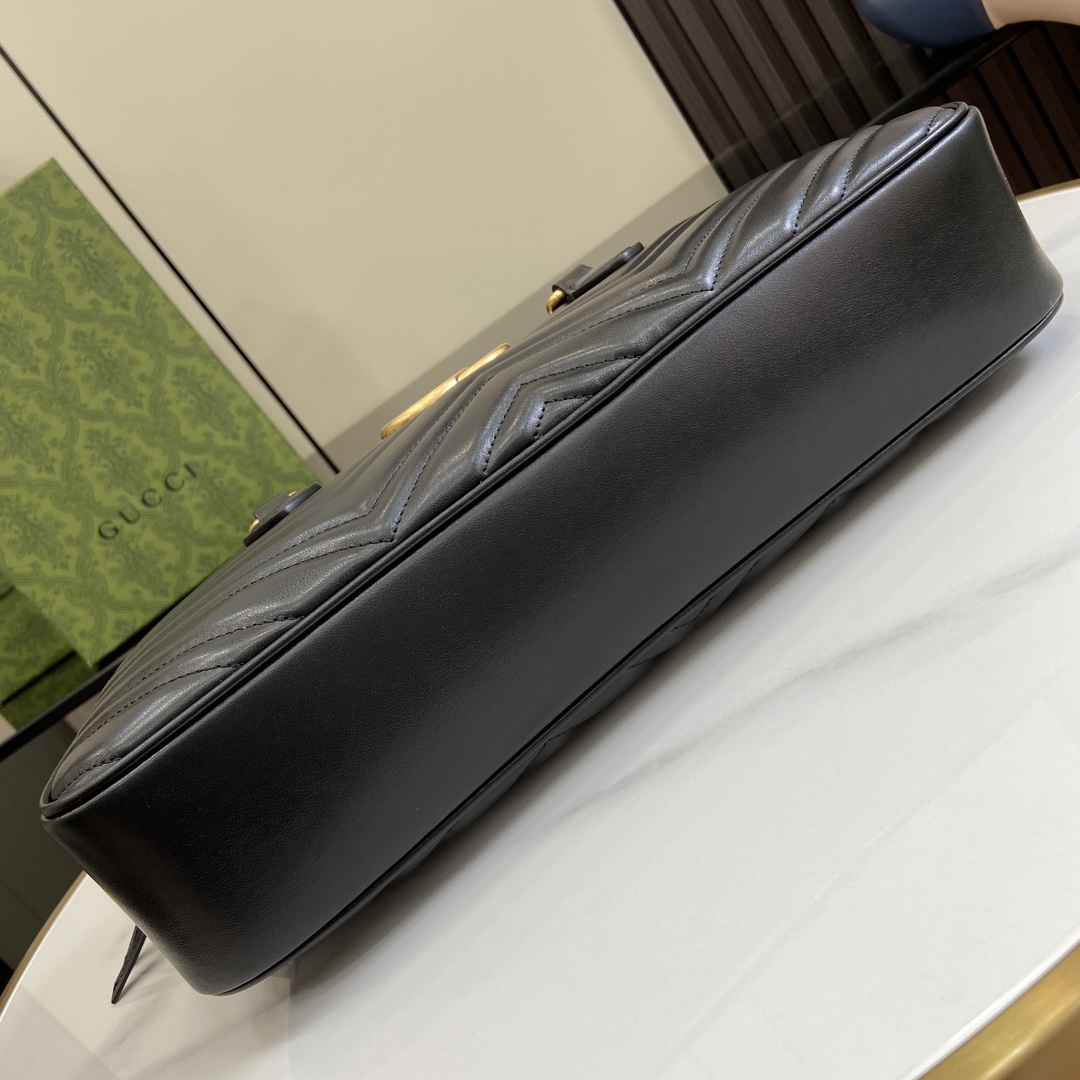 Gucci GG MARMONT medium handbag. weight: about 21 ounces. Model:795218. Dimensions: 35.5W x 16.5H x 7cmD. Color: Black/Original Leather. - Image 7