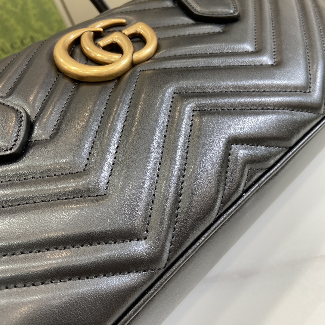 Gucci GG MARMONT medium handbag. weight: about 21 ounces. Model:795218. Dimensions: 35.5W x 16.5H x 7cmD. Color: Black/Original Leather. - Image 6
