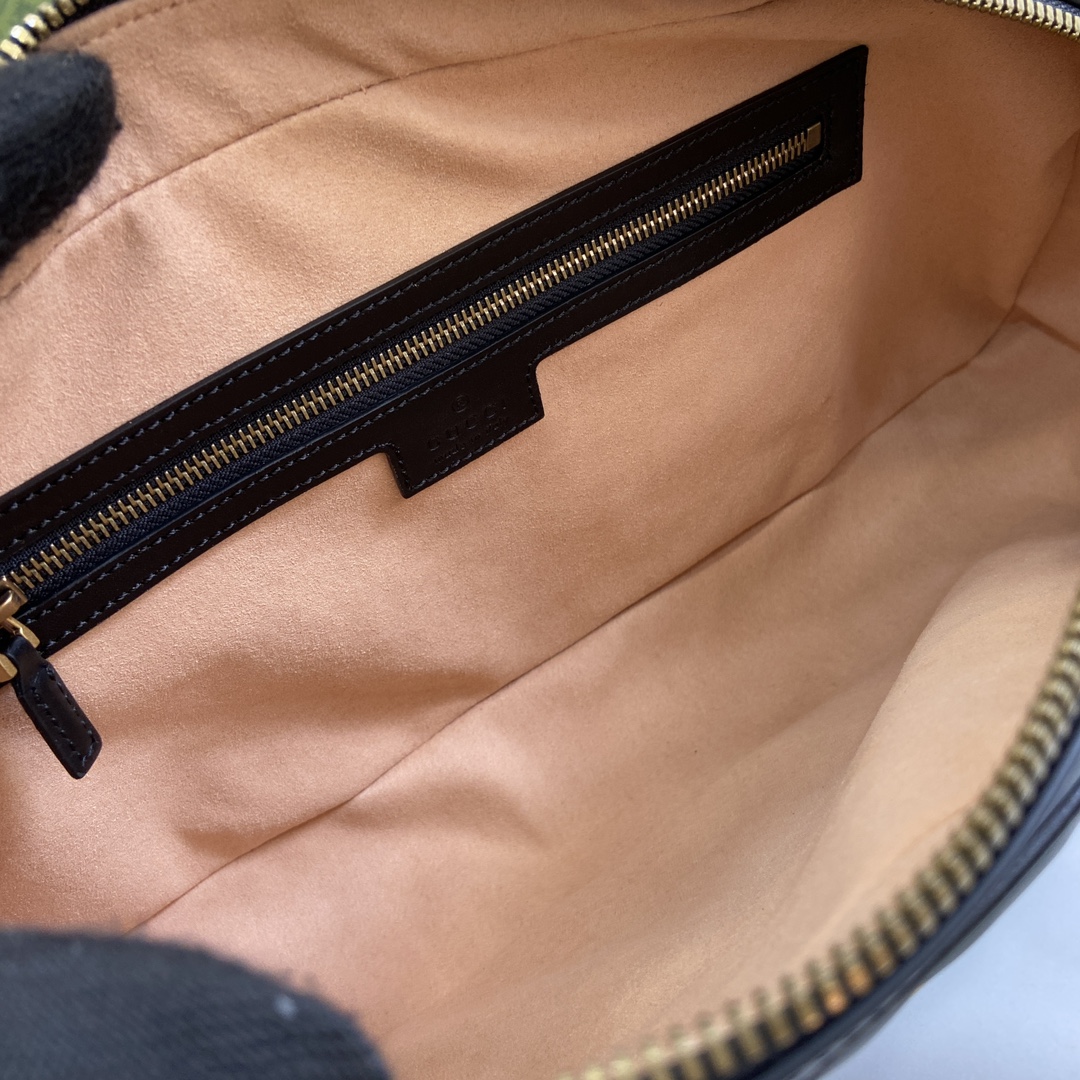 Gucci GG MARMONT medium handbag. weight: about 21 ounces. Model:795218. Dimensions: 35.5W x 16.5H x 7cmD. Color: Black/Original Leather. - Image 3