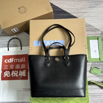 Gucci Ophidia series is still one of Gucci's iconic handbags Model:765043 Size: 31*25*13cm Color: Black original leather.