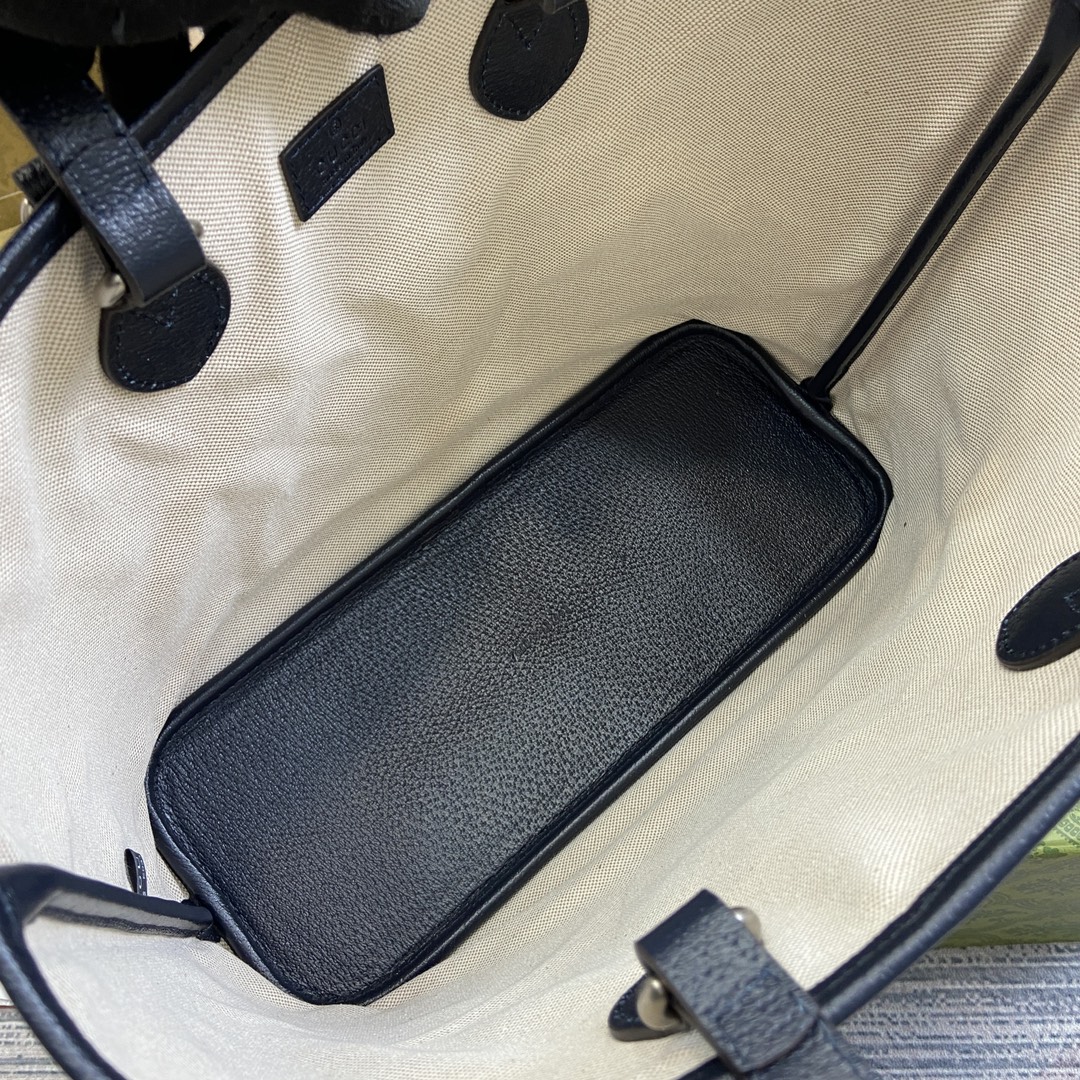 Gucci Ophidia series is still one of Gucci's iconic handbags Model:765043 Size: 31*25*13cm Color: blue/pvc. Search - Image 8