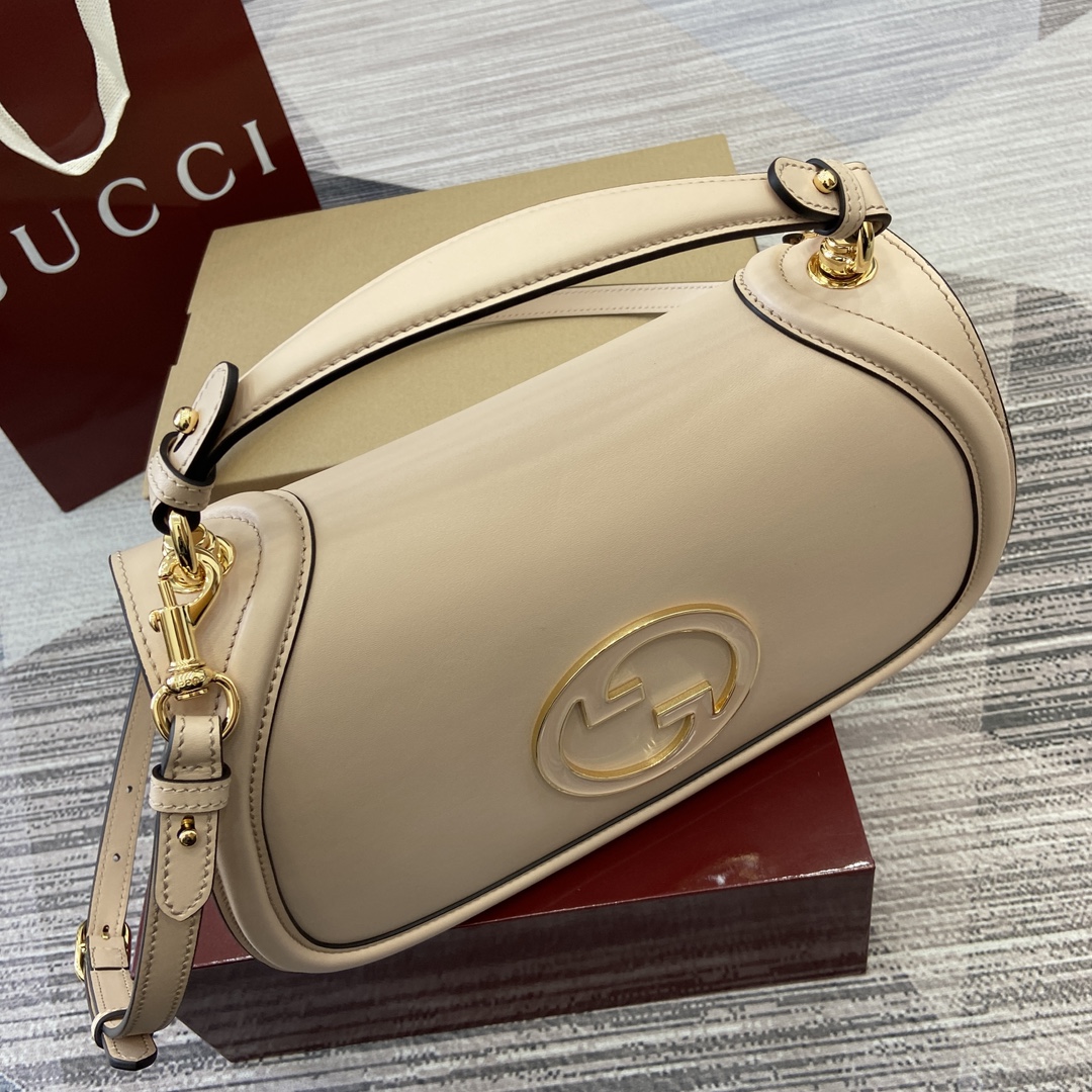 Gucci Blondie series handbags are decorated with the brand's classic logo that debuted in the early 1970s Model:815719. Size: 32 (length) x 17 (height) x 10cm (thickness) Color: New light pink original leather. - Image 8