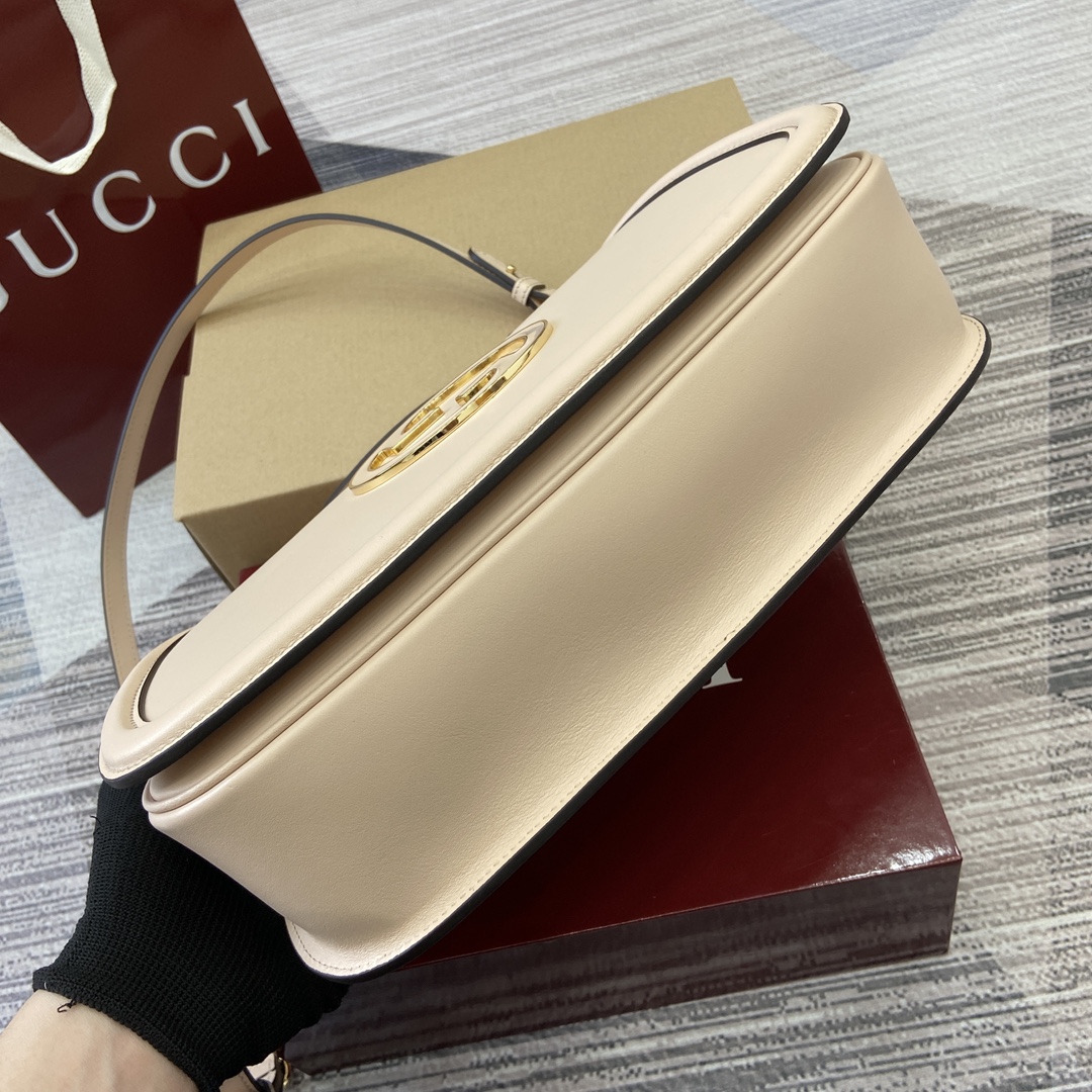 Gucci Blondie series handbags are decorated with the brand's classic logo that debuted in the early 1970s Model:815719. Size: 32 (length) x 17 (height) x 10cm (thickness) Color: New light pink original leather. - Image 6