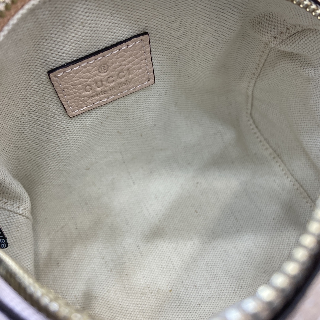 Gucci GG Emblem series super mini handbag Model:815256. Size: 16.5 (length) x 10 (width) x 8cm (thickness) Color: Pink full leather/original leather. Search - Image 4