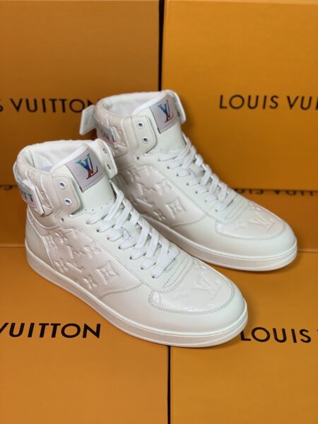 Louis Vuitton TUP