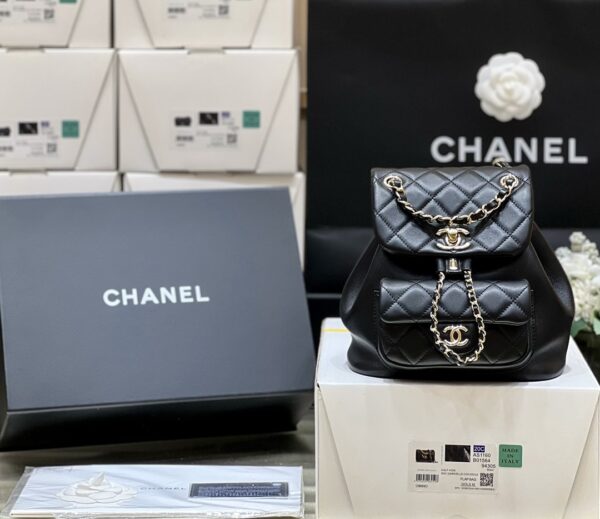 Chanel 22A version is made of lambskin Model: 2908 Size: 18.51812cm