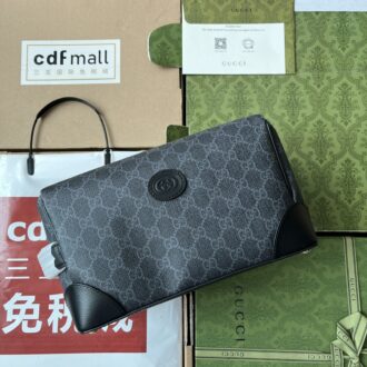 Gucci Gucci Savoy series toiletry bag model number 739391 96IWT 8745 Zipper closure 26 cm (width) x 16.5 cm (height) x 16 cm (depth) Weight: Approximately 0.59 kg