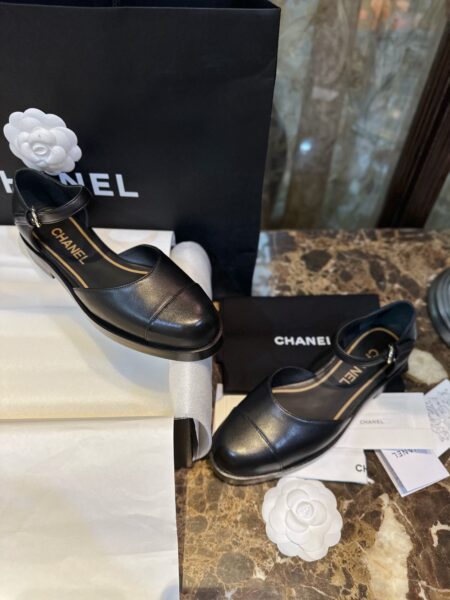 Chanel Leather flats