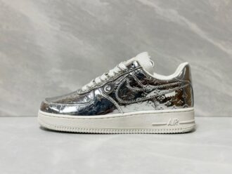 LOUIS VUITTON Trainer