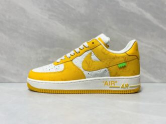 LOUIS VUITTON Trainer