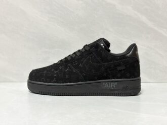 LOUIS VUITTON Trainer