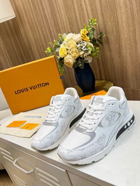 LOUIS VUITTON Trainer