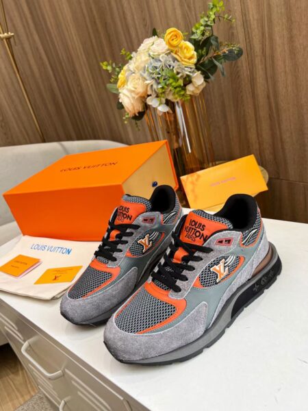 LOUIS VUITTON Trainer