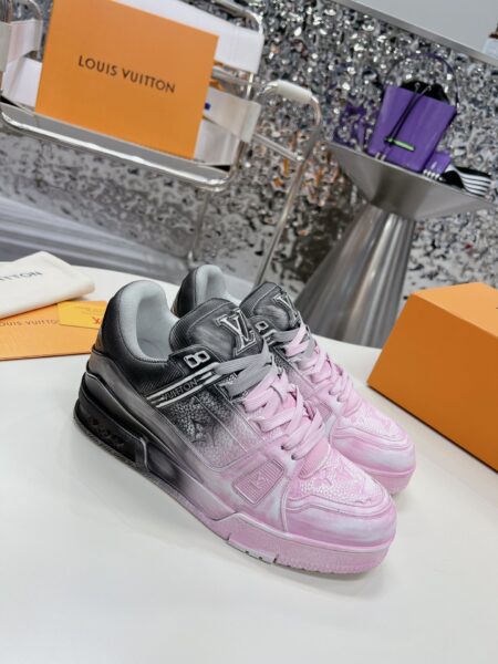 LOUIS VUITTON Trainer