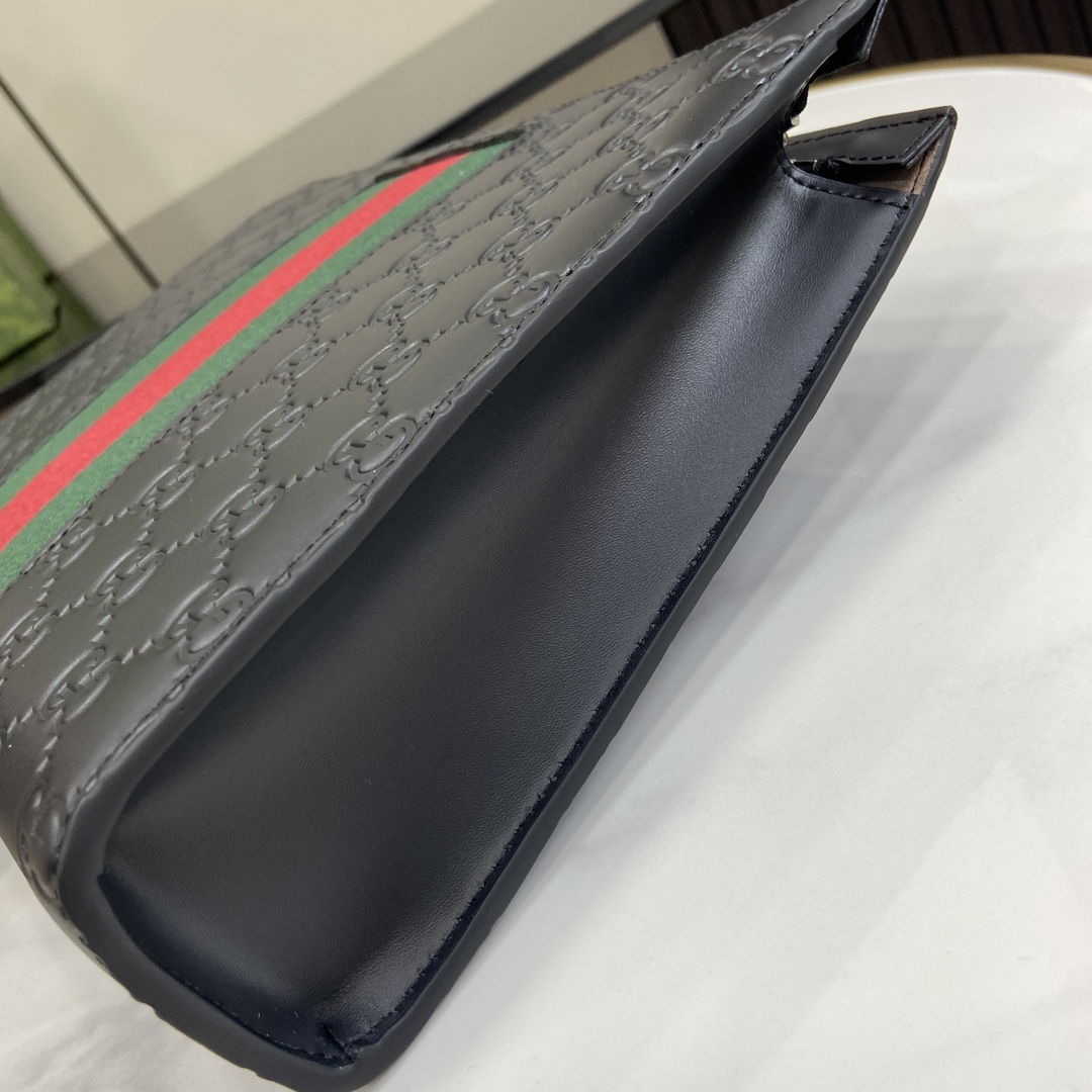 Gucci clutch with decorative strap Model:475316. Size:26✖️20✖️6cm. Color: Black/embossed G original leather. - Image 5