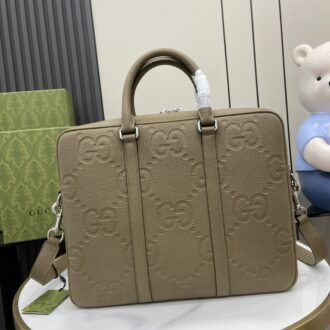 Gucci Super Double G briefcase Model:792264. Dimensions: 36.5 (W) x 29 (H) x 8 cm (D) Color: Grey/embossed G original leather. Weight: Approx. 1.5 kg