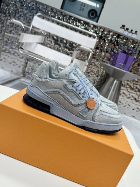 LOUIS VUITTON Trainer