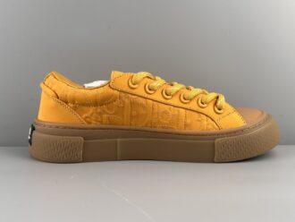 Dior B33 x Lsland Stone Stone Island Dior joint sneakers, stylish silhouette highlights heavy texture