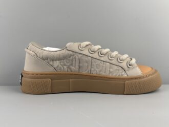 Dior B33 x Lsland Stone Stone Island Dior joint sneakers, stylish silhouette highlights heavy texture