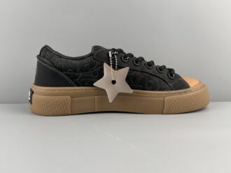 Dior B33 x Lsland Stone Stone Island Dior joint sneakers, stylish silhouette highlights heavy texture