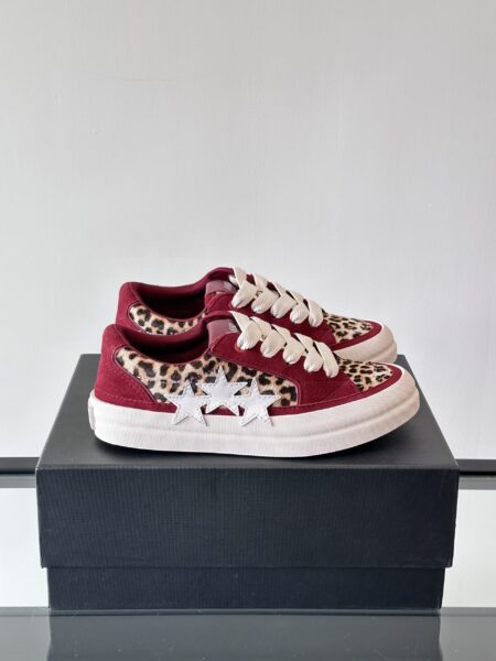 𝐀𝐦𝐢𝐫𝐢 𝐒𝐮𝐧𝐬𝐞𝐭 𝐒𝐤𝐚𝐭𝐞# Emil couple star shoes casual skateboard shoes are so beautiful. Slightly flat body, slightly thick sole, suede leather stitching