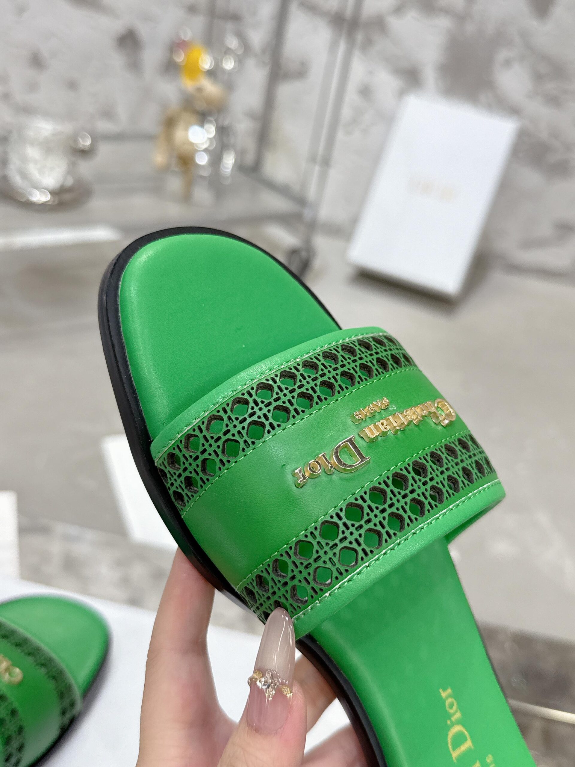 DIOR AND LEWIS HAMILTON - Image 2