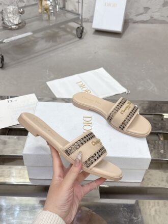 DIOR AND LEWIS HAMILTON