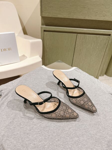 "DIOR" | Fairy-Tale Versatile Crystal Embellished Kitten Heel Shoes ❤️ Early Spring New Arrivals