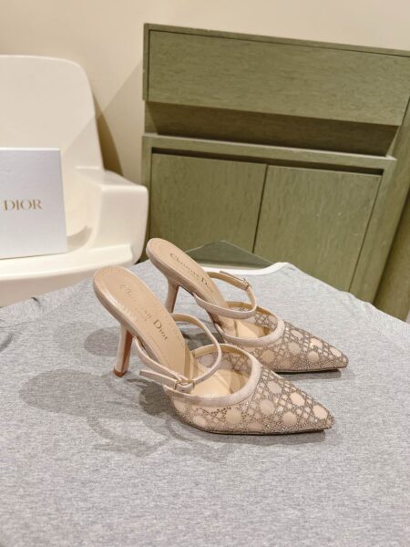"DIOR" | Fairy-Tale Versatile Crystal Embellished Kitten Heel Shoes ❤️ Early Spring New Arrivals