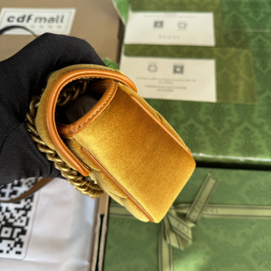 GG Marmont series mini shoulder bag model number 446744 FACK2 1000 This GG Marmont series mini shoulder bag Weight: approx. 0.6 kg Mini dimensions: 22 cm (W) x 13 cm (H) x 6 cm (D) - Image 6