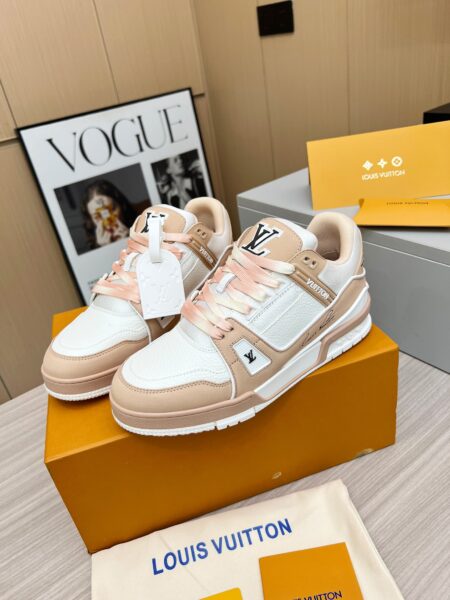 LOUIS VUITTON Trainer