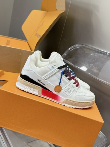 LOUIS VUITTON Trainer