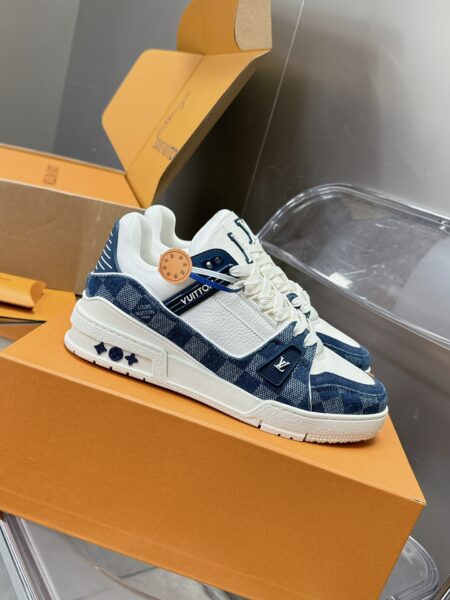 LOUIS VUITTON Trainer