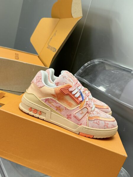 LOUIS VUITTON Trainer